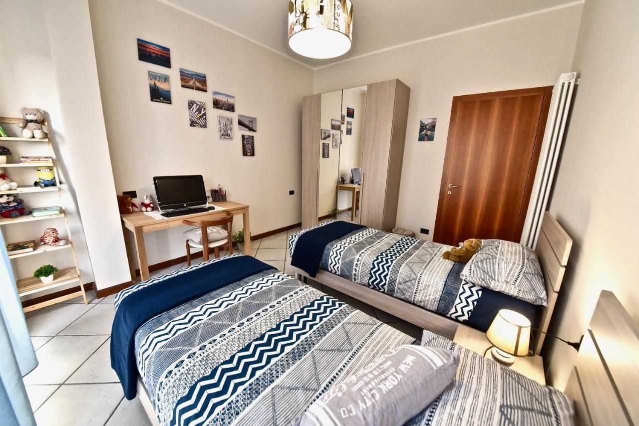 Modern Apartment Halfway Between Milan And Como Cogliate エクステリア 写真