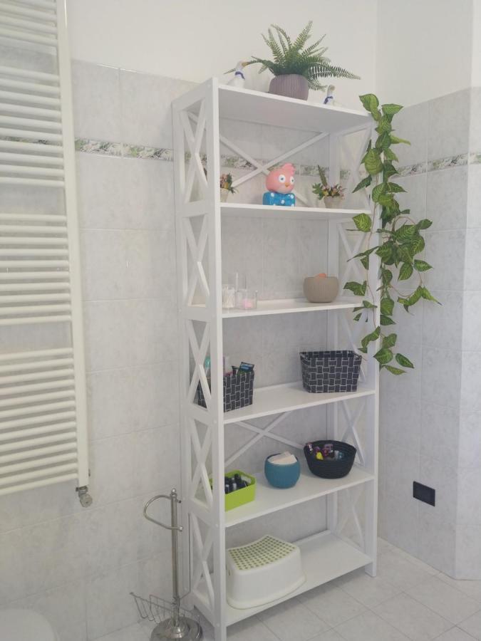 Modern Apartment Halfway Between Milan And Como Cogliate エクステリア 写真